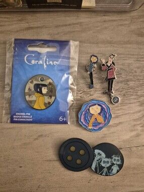 Loungefly coraline pin